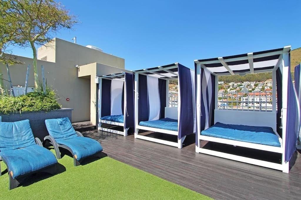 Cape Royale I Whosting Hotel Cape Town Exterior photo